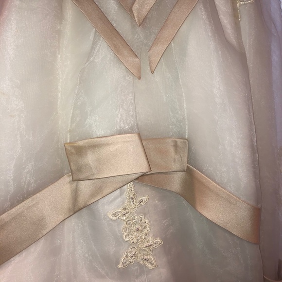 White an champagne flower girl dress - Picture 3 of 3